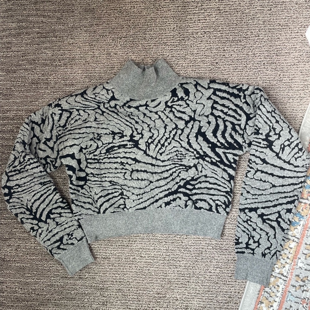 Kerisma Cropped Sweater